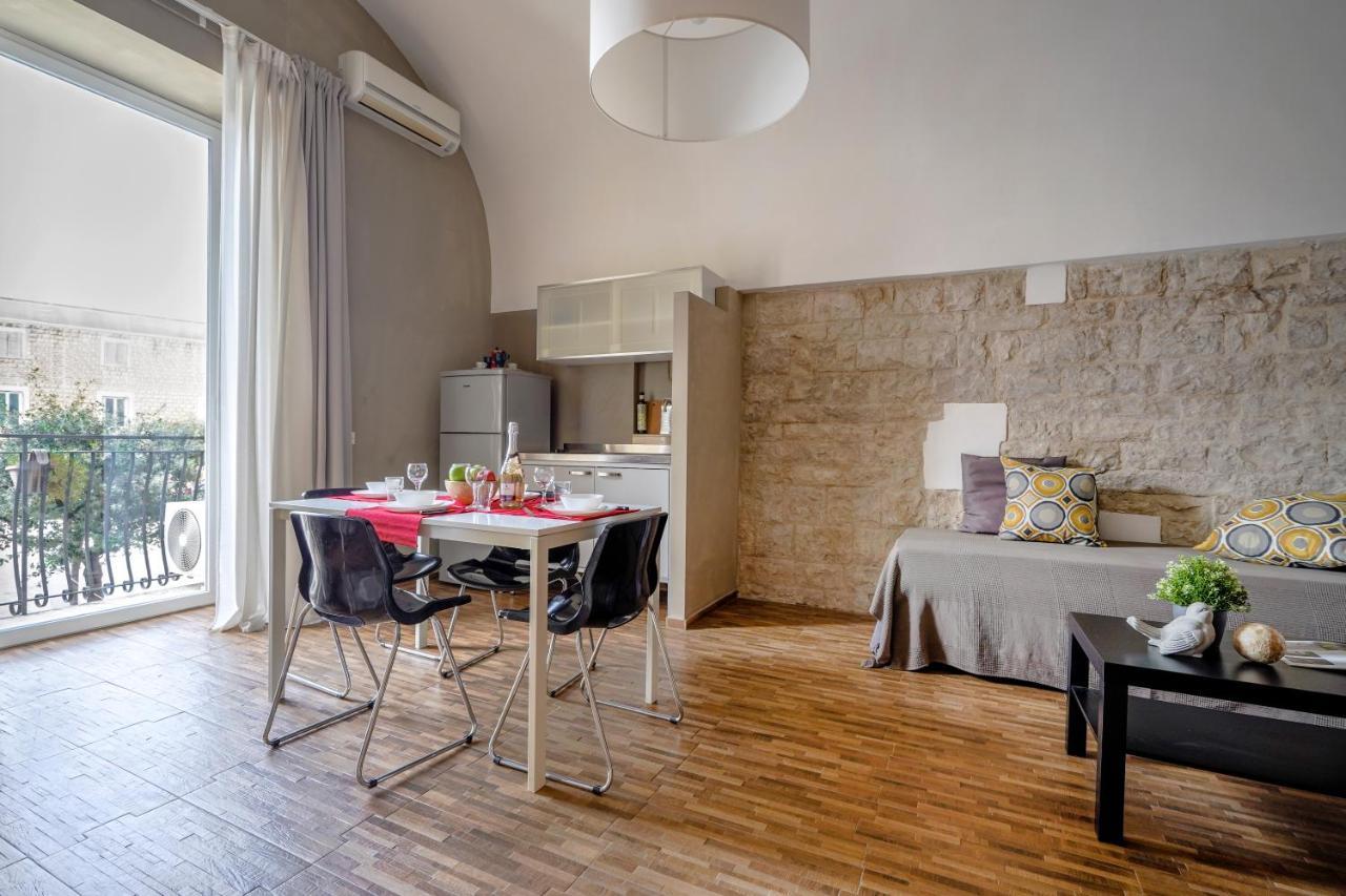 Winnili Apartments تراني المظهر الخارجي الصورة